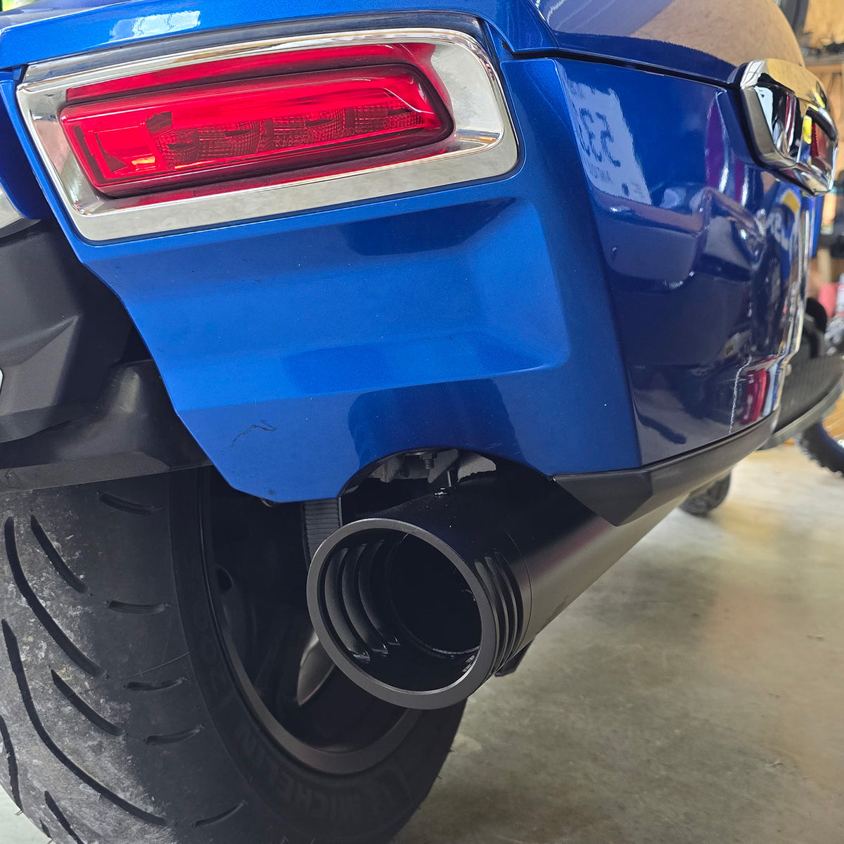 Yamaha 4" Slip On Mufflers Matt Black for 2018-up Yamaha Star Venture & Star Eluder
